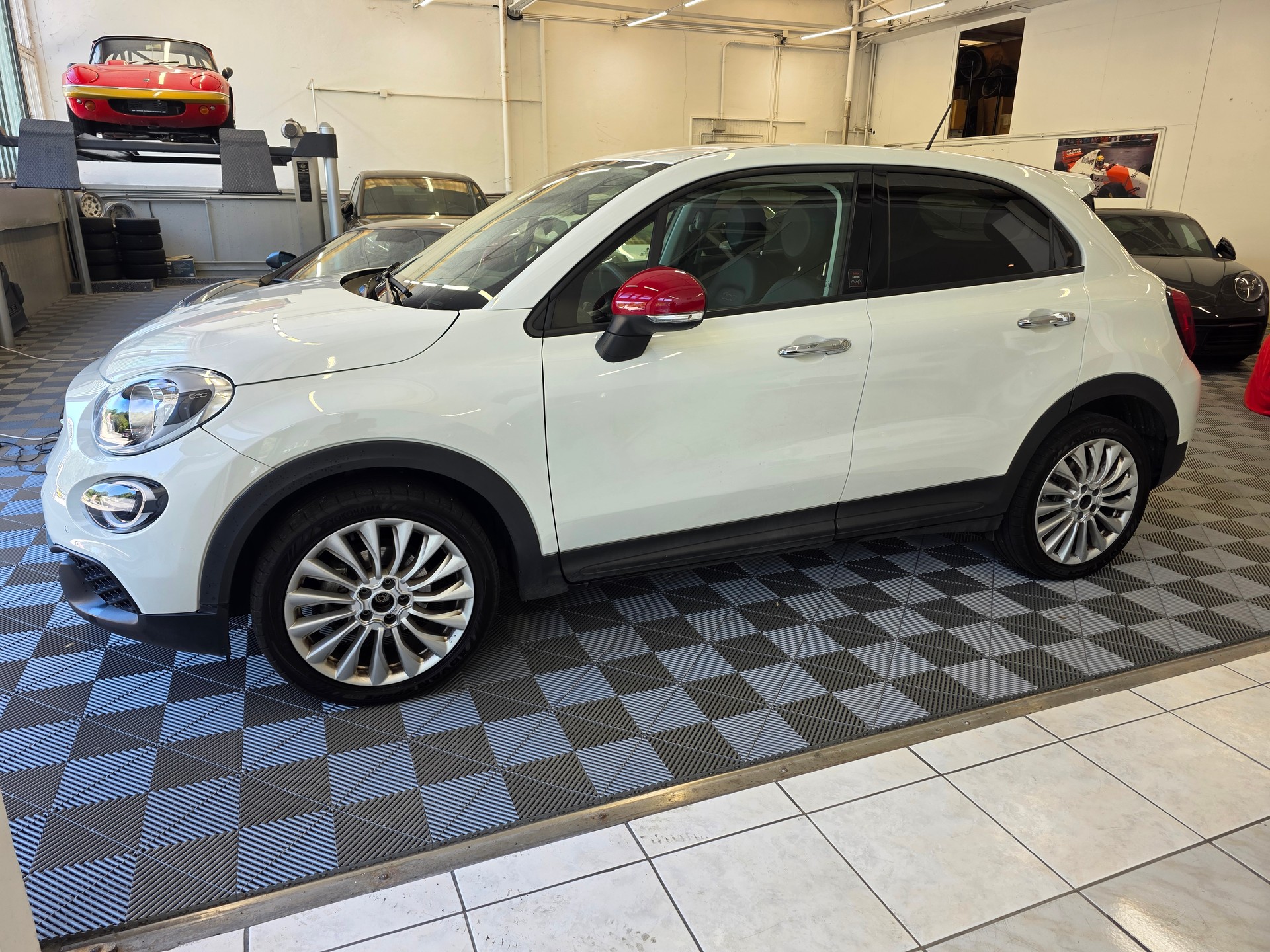 FIAT 500X 1.0 GSE Lounge Swiss Edition-image-1