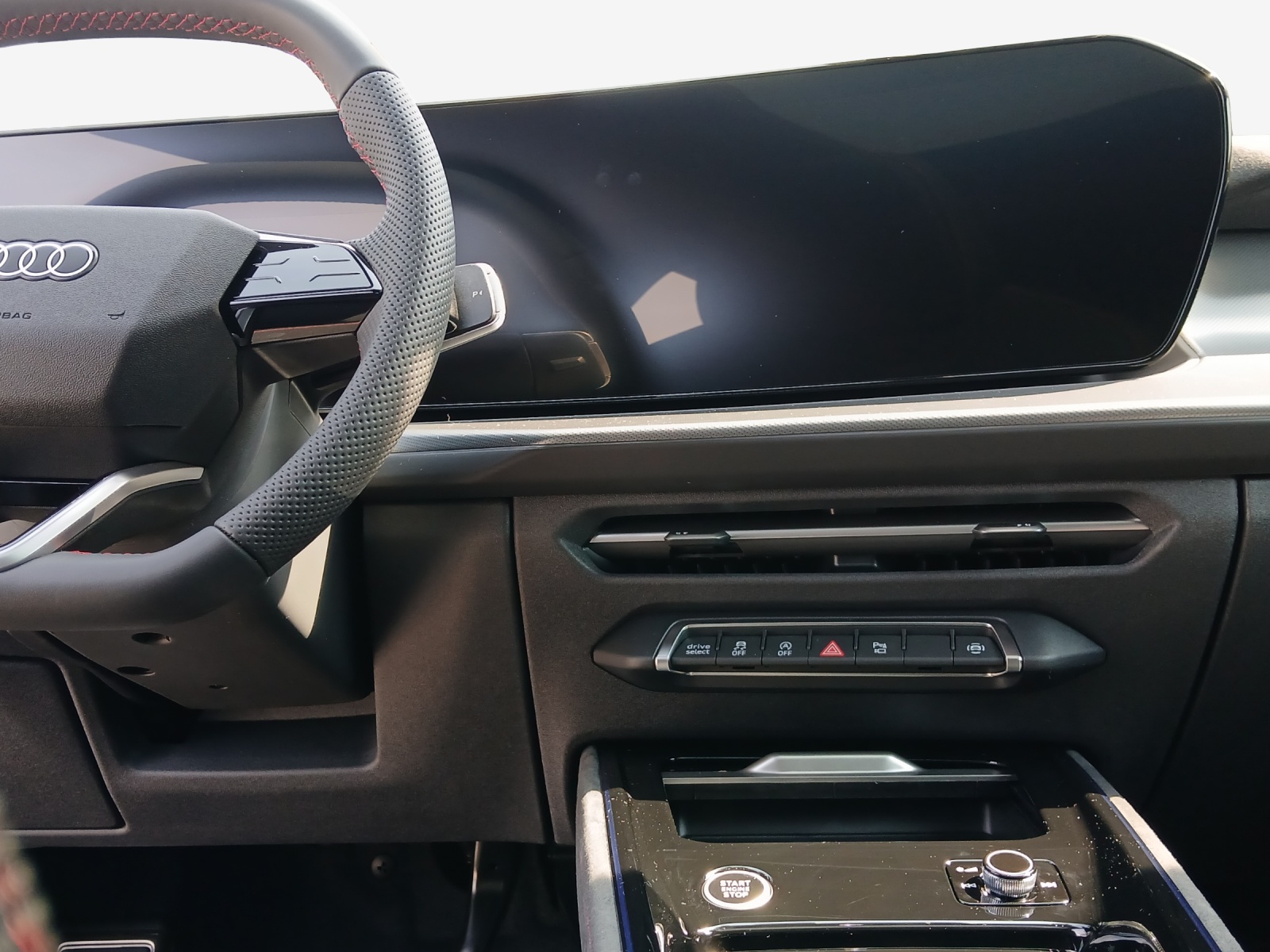 AUDI Q3 Sportback TFSI quattro 150 kW S tronic-image-8