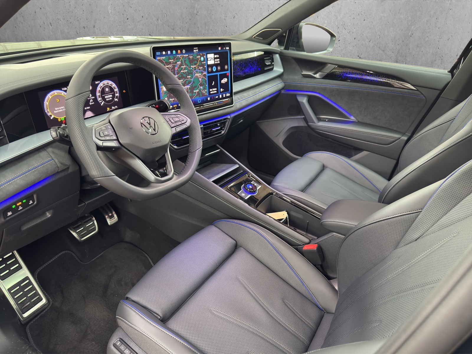 VW Tayron 2.0 TSI R-Line Plus DSG 4Motion-image-6