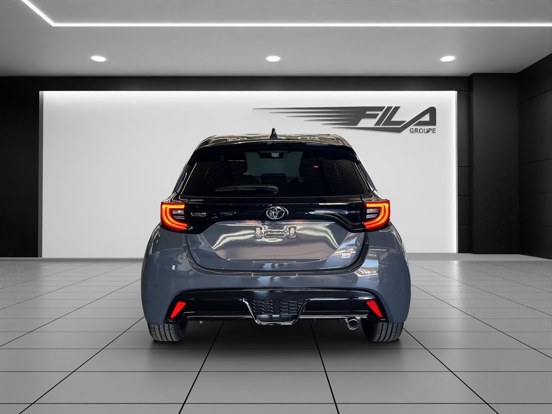 TOYOTA YARIS 1.5 VVT-i HSD GR Sport-image-4