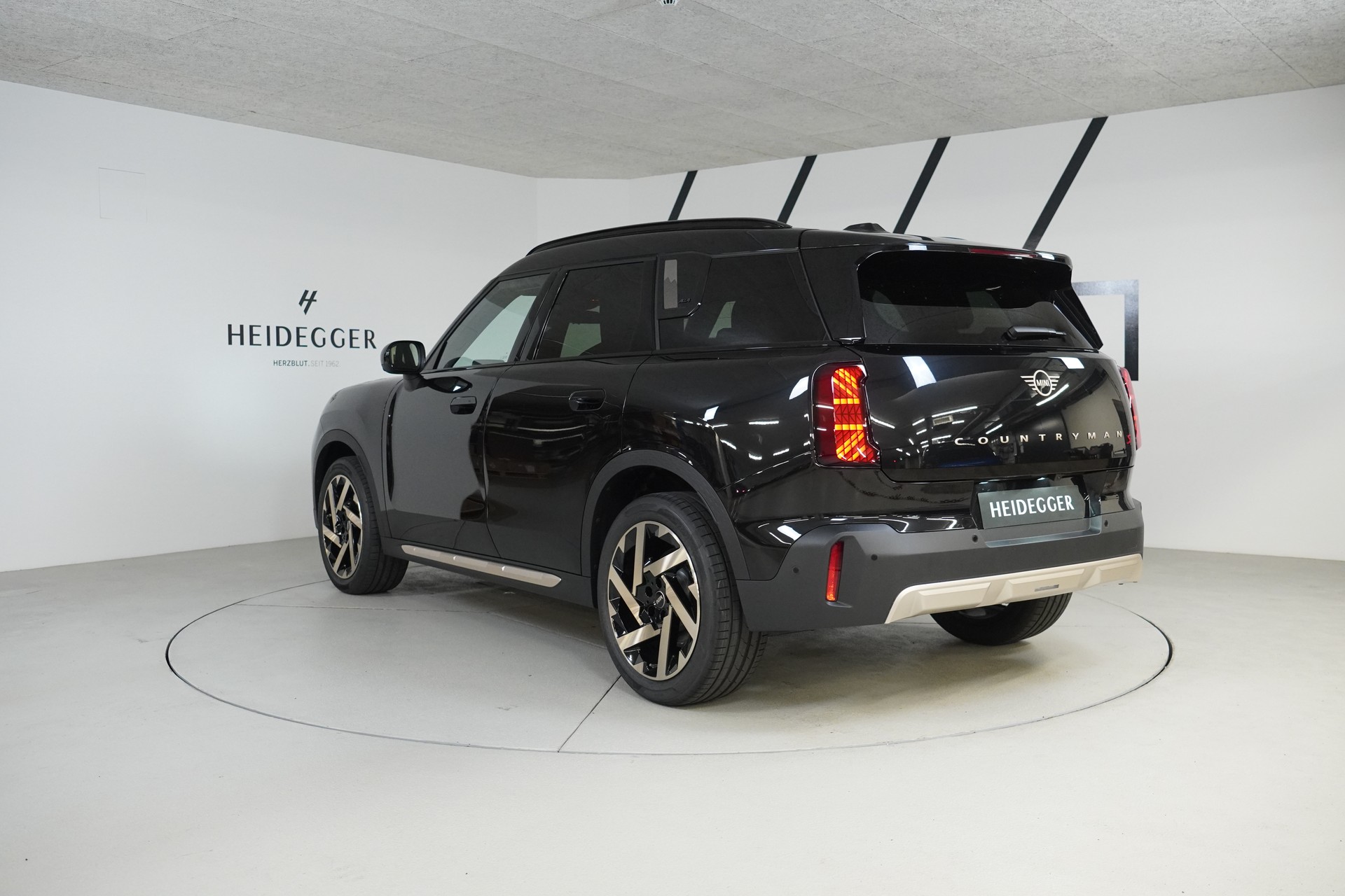 MINI Countryman S ALL4 Steptronic-image-4