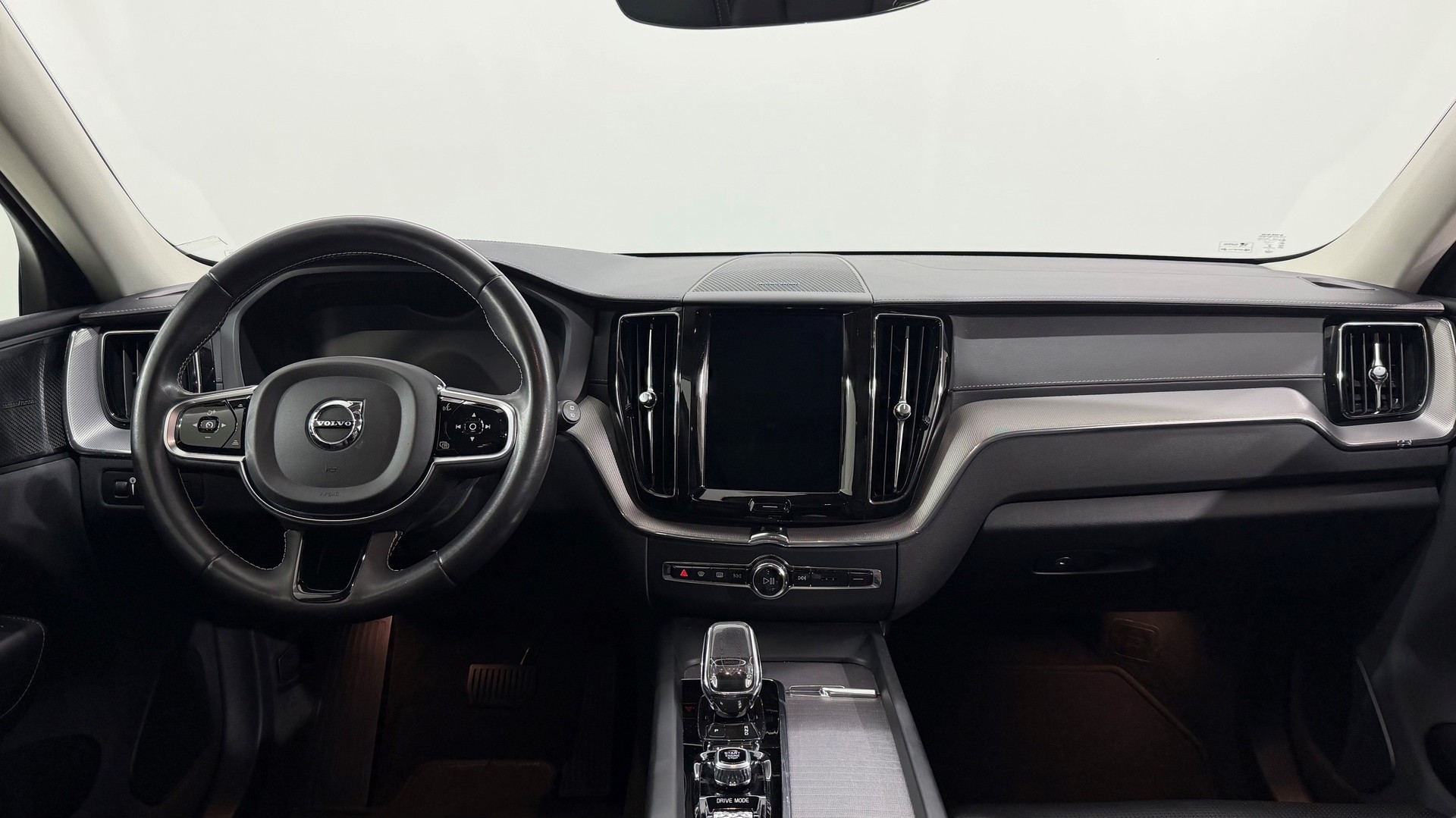 VOLVO XC60 2.0 T8 TE Inscription eAW-image-4