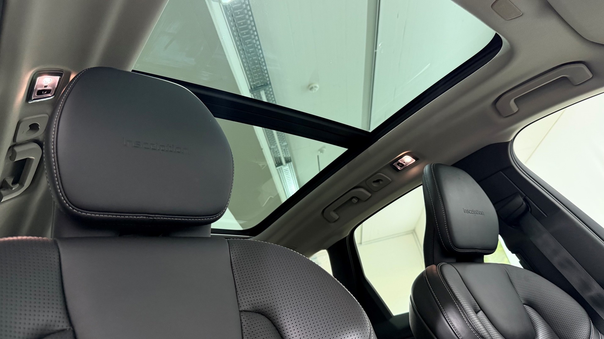VOLVO XC60 2.0 T8 TE Inscription eAW-image-14
