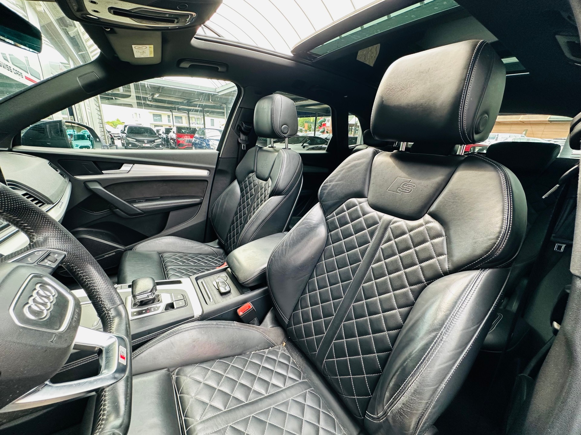 AUDI Q5 45 TFSI sport quattro S-tronic-image-12