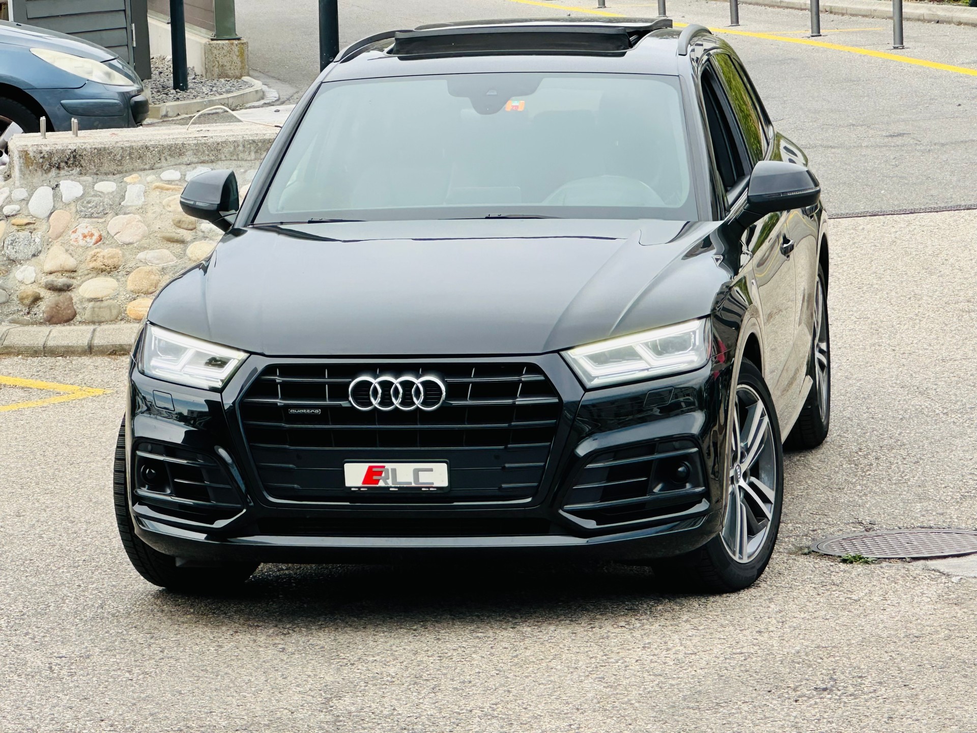 AUDI Q5 45 TFSI sport quattro S-tronic-image-3
