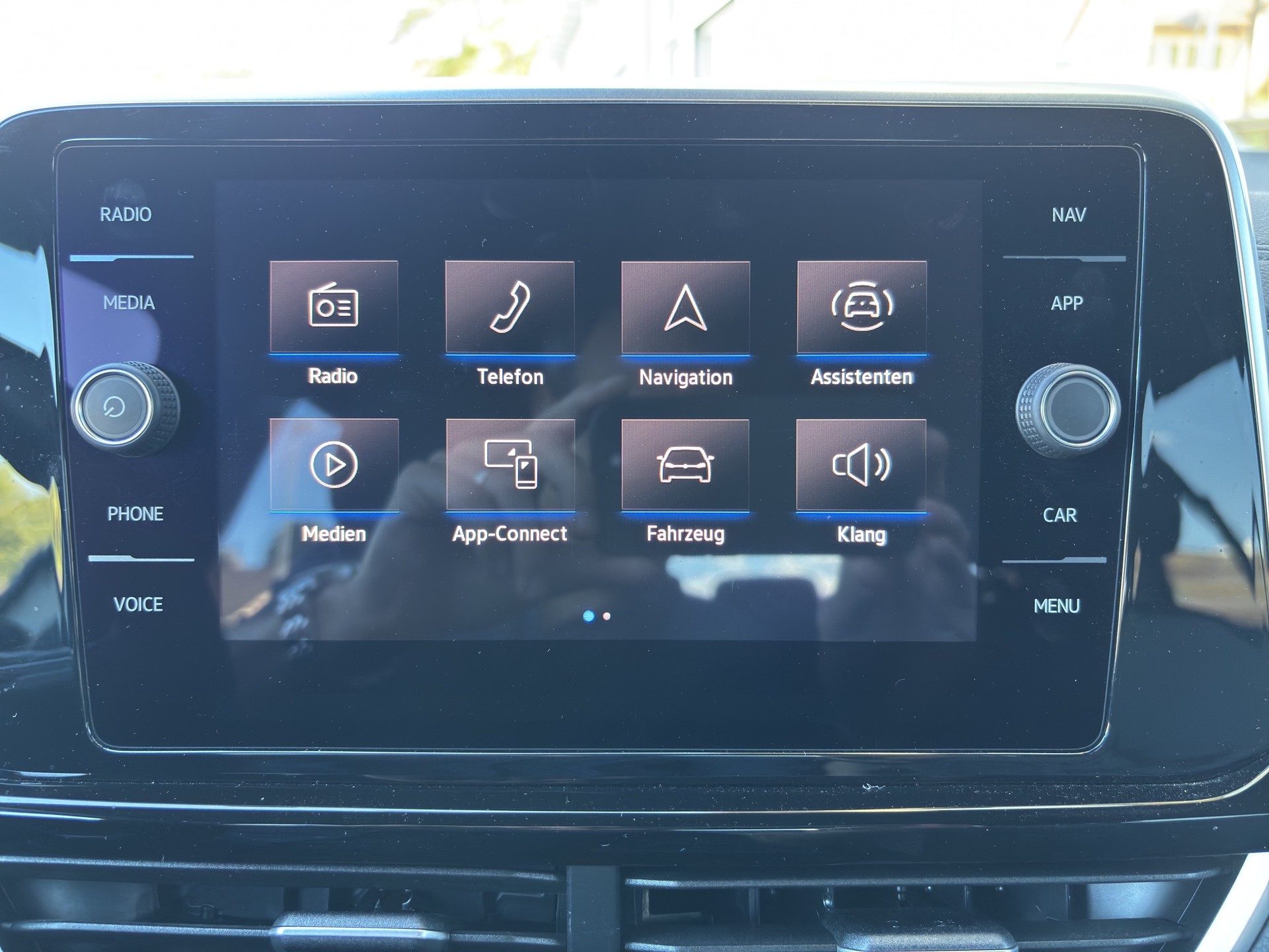 VW T-Roc 1.5 TSI EVO R-Line DSG mit AHK-image-15