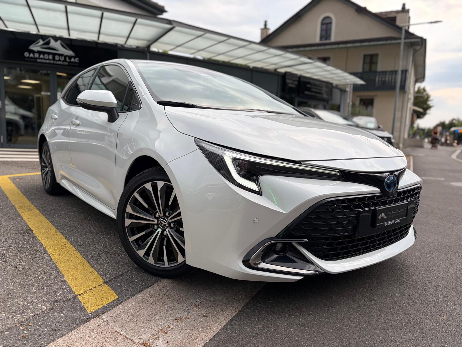 TOYOTA Corolla 1.8 HSD Trend e- CVT-image-0
