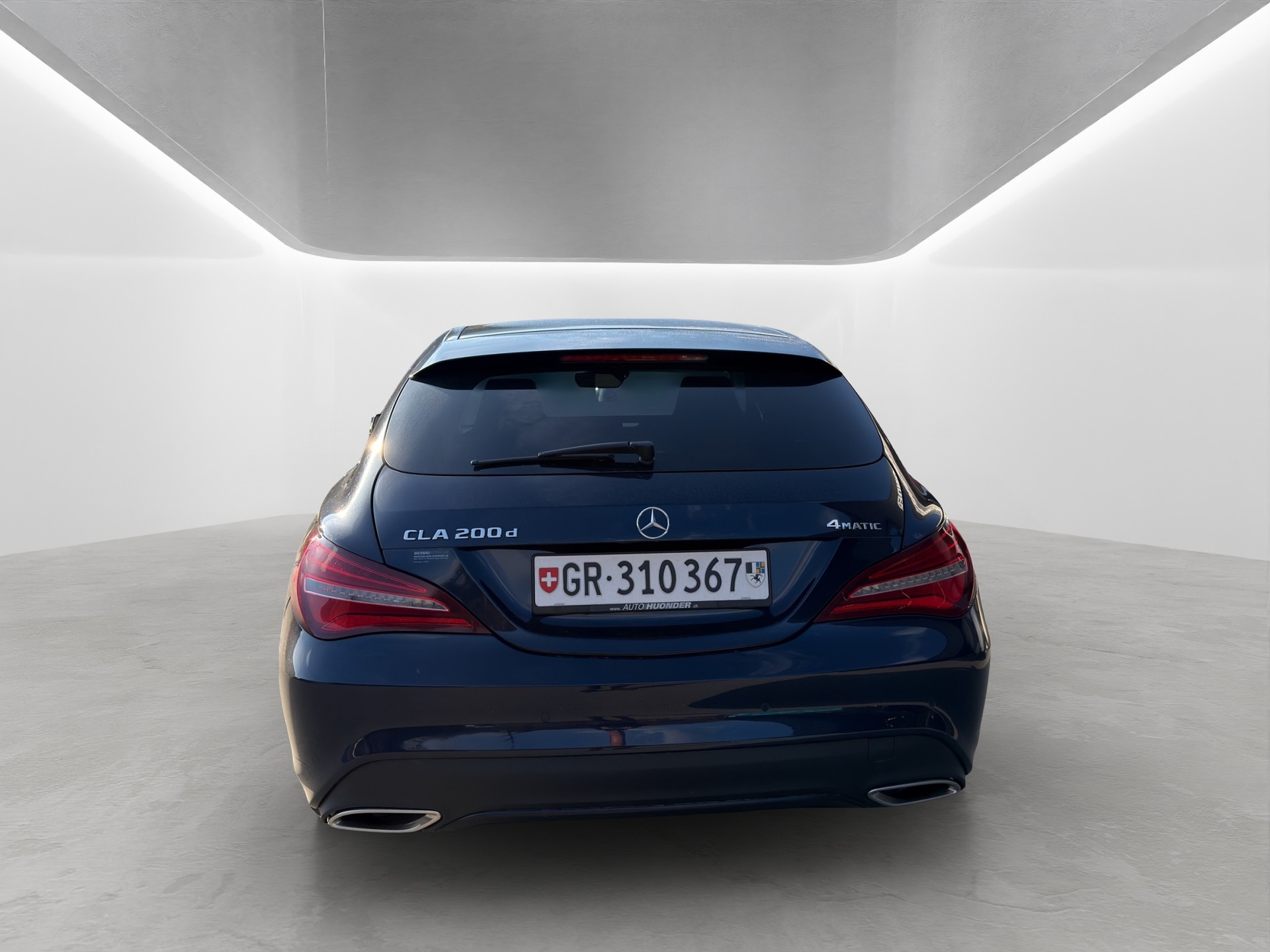 MERCEDES-BENZ CLA Shooting Brake 200 d Urban 4Matic 7G-DCT-image-4