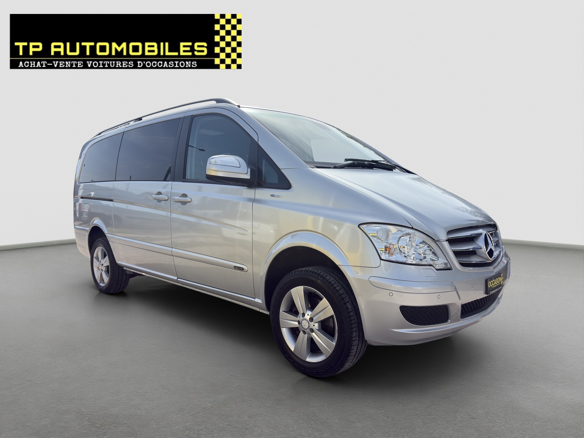 MERCEDES-BENZ Viano 2.2 CDI Blue Eff. Ambiente Ed. L 4Matic A-image-2