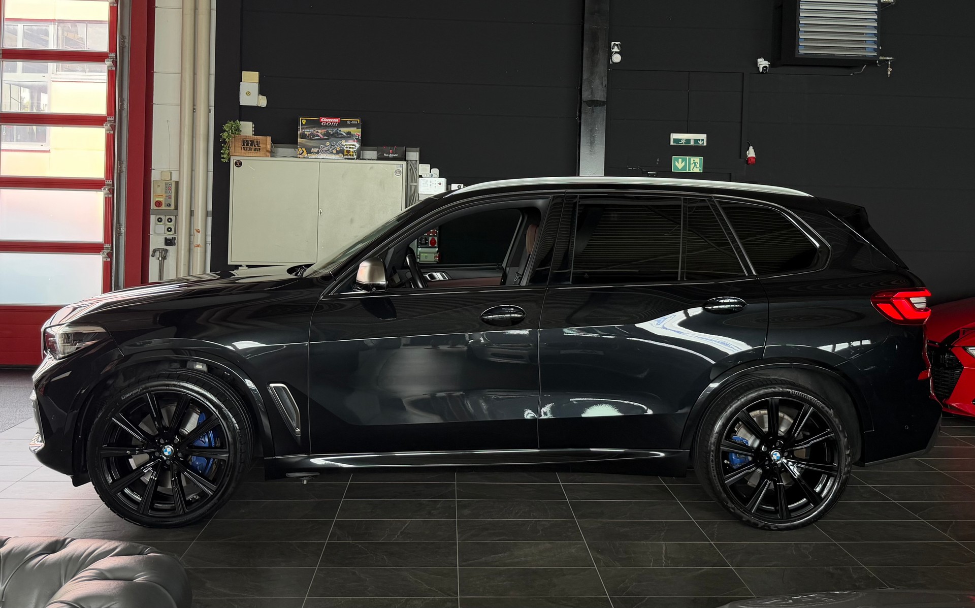 BMW X5 xDrive M50d Steptronic*INDIVIDUAL*-image-6