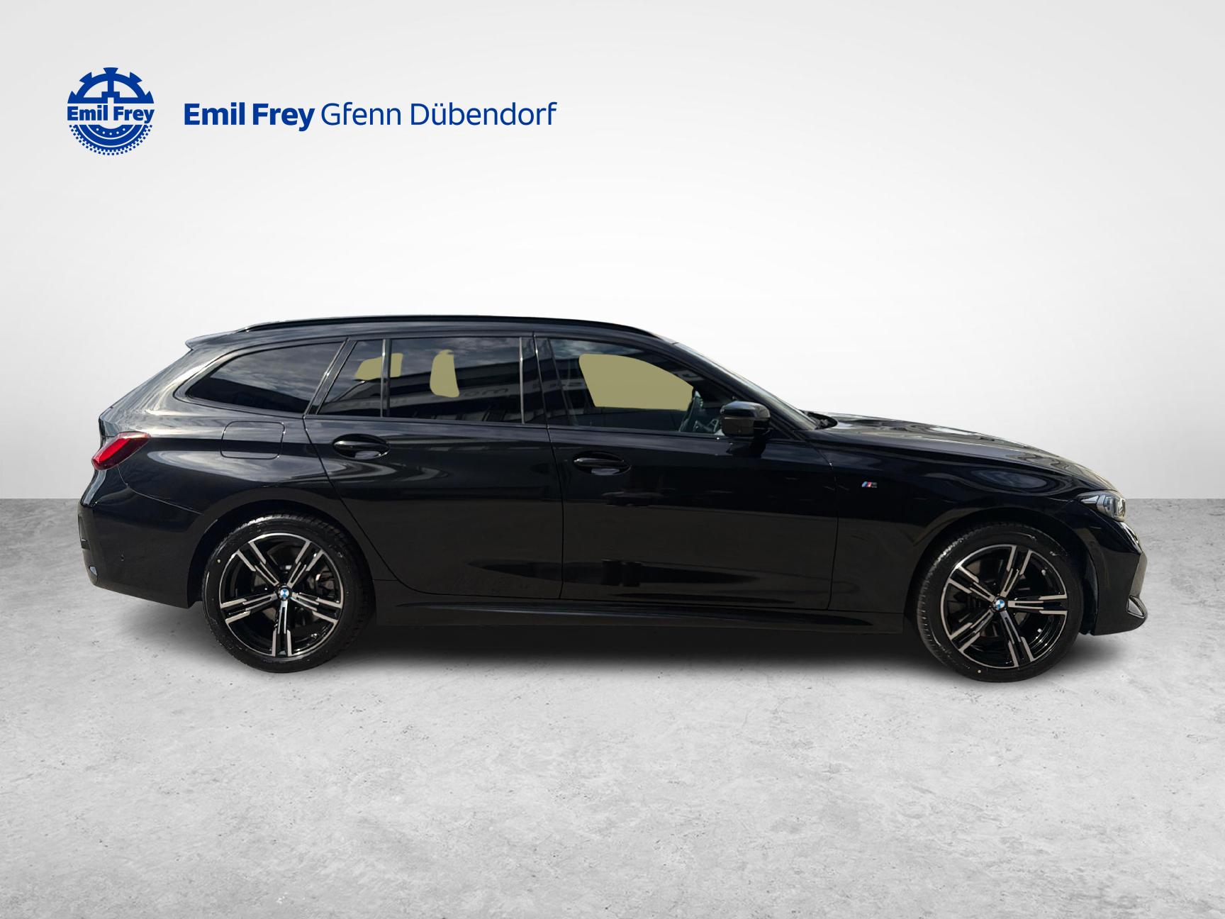 BMW 330e xDrive Touring M Sport-image-7