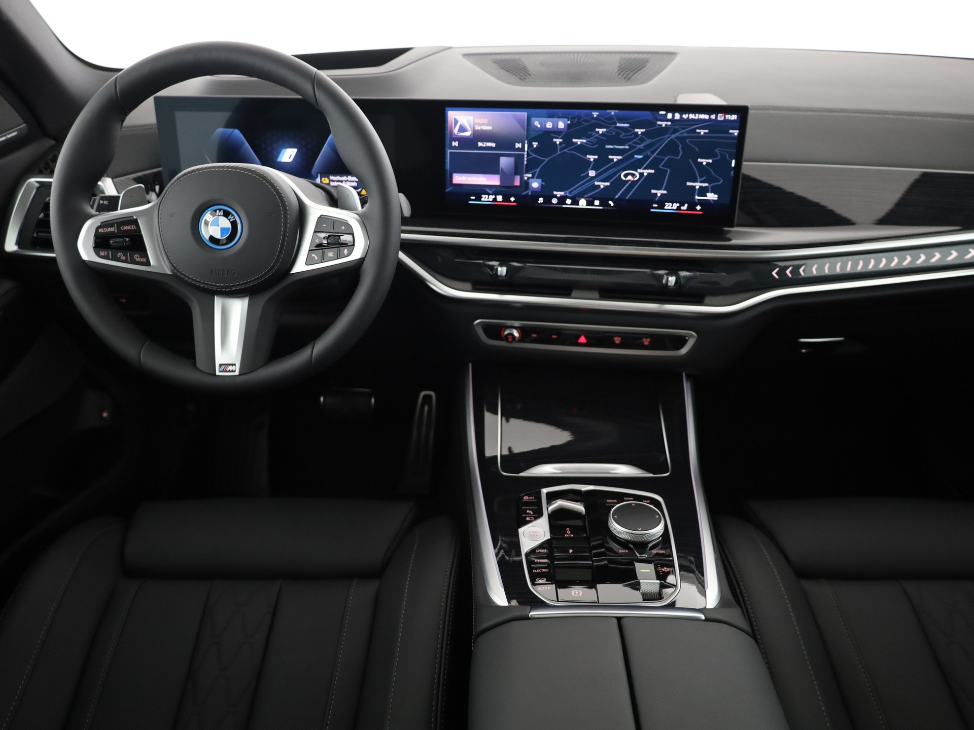 BMW X5 xDr 50e M Sport Pro-image-17