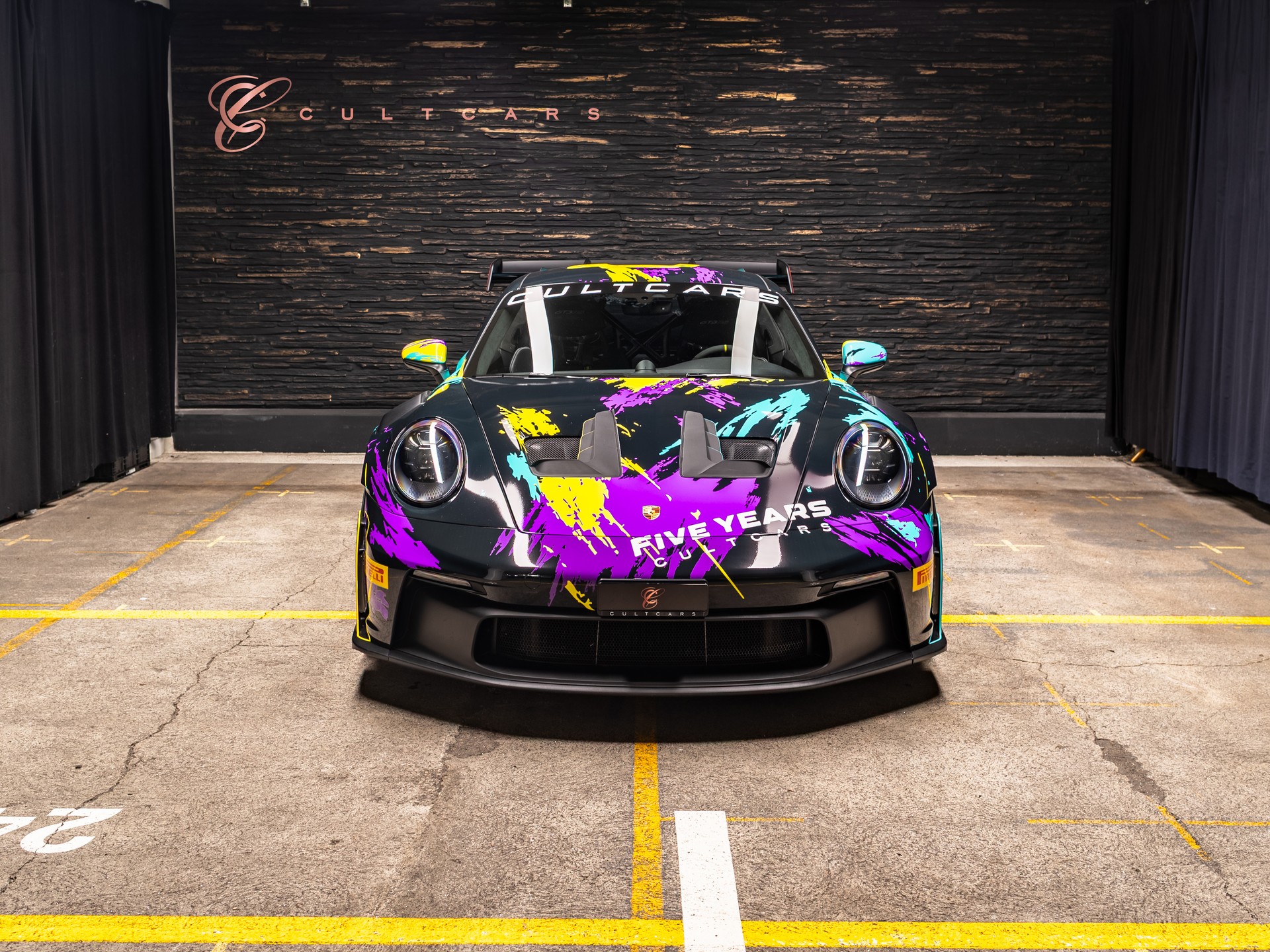 PORSCHE 911 GT3 RS-image-2