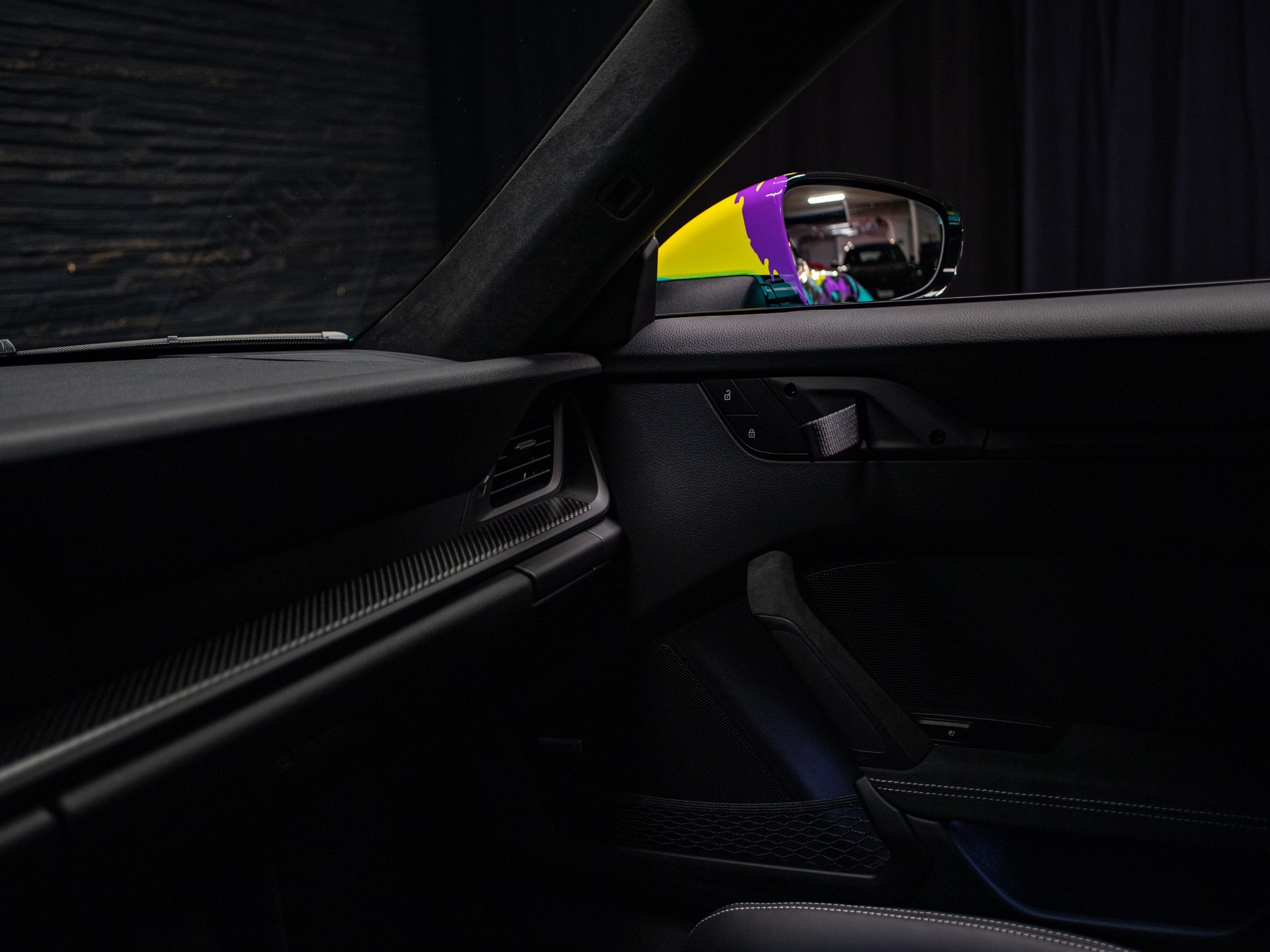 PORSCHE 911 GT3 RS-image-27