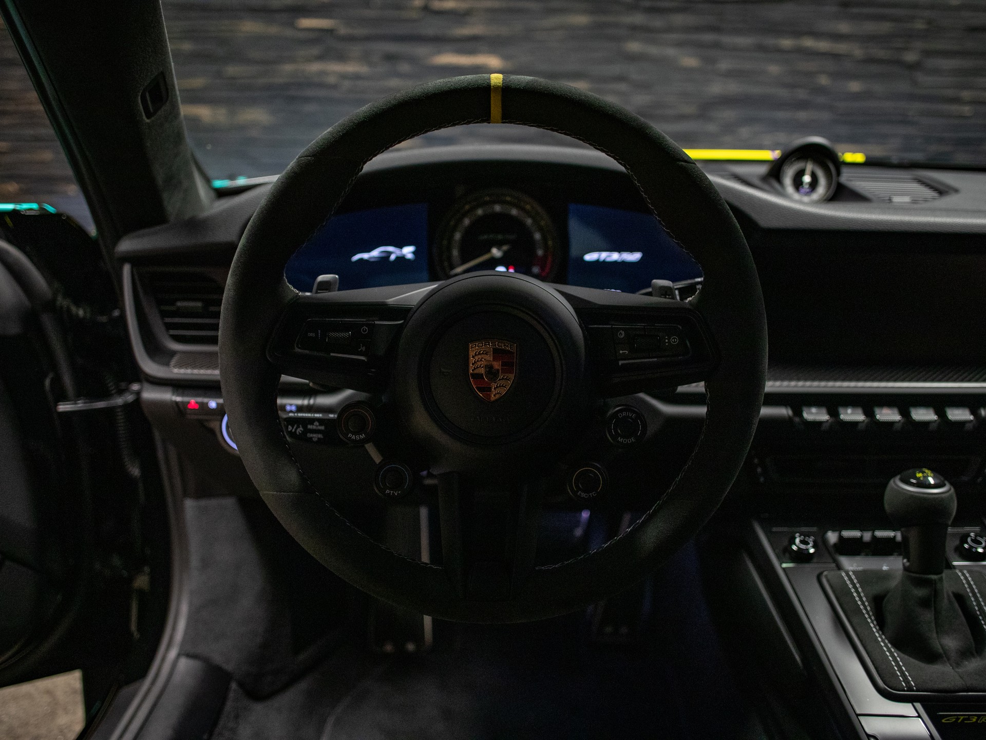 PORSCHE 911 GT3 RS-image-6