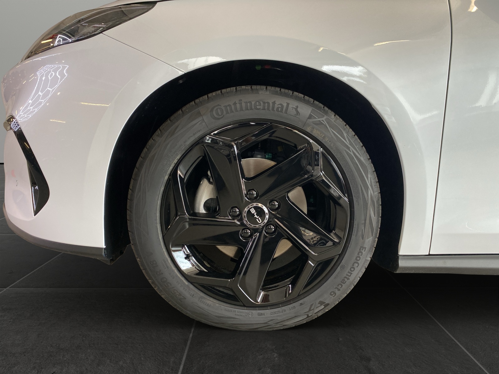 BYD Seal 6 DM-i Touring Comfort-image-9