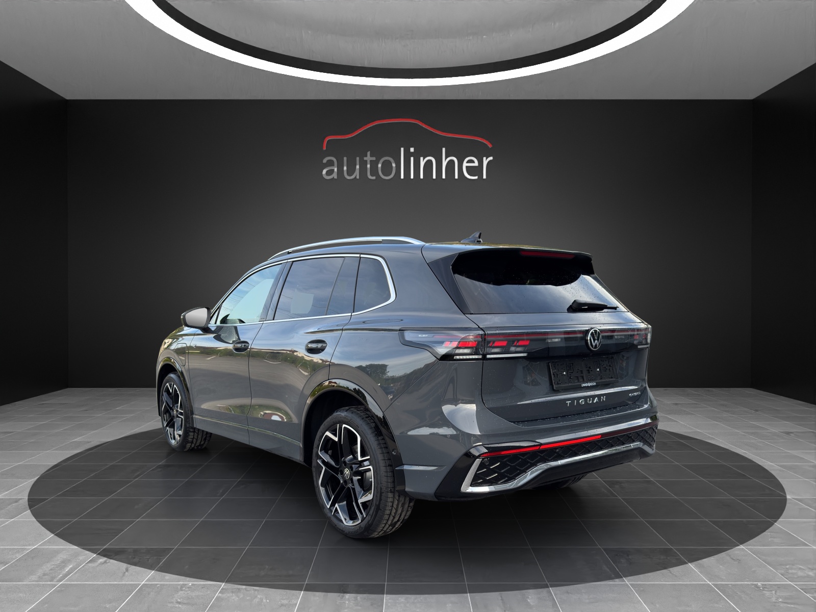VW Tiguan 1.5 TSI evo2 eHybrid R-Line DSG-image-2