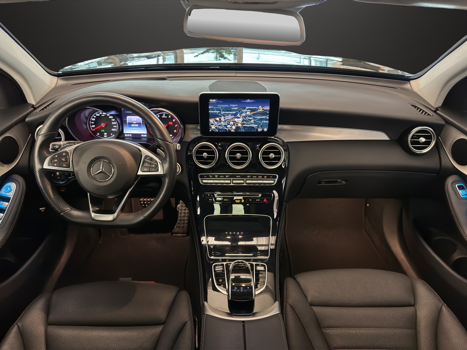 MERCEDES-BENZ GLC 300 Exclusive 4Matic-image-9