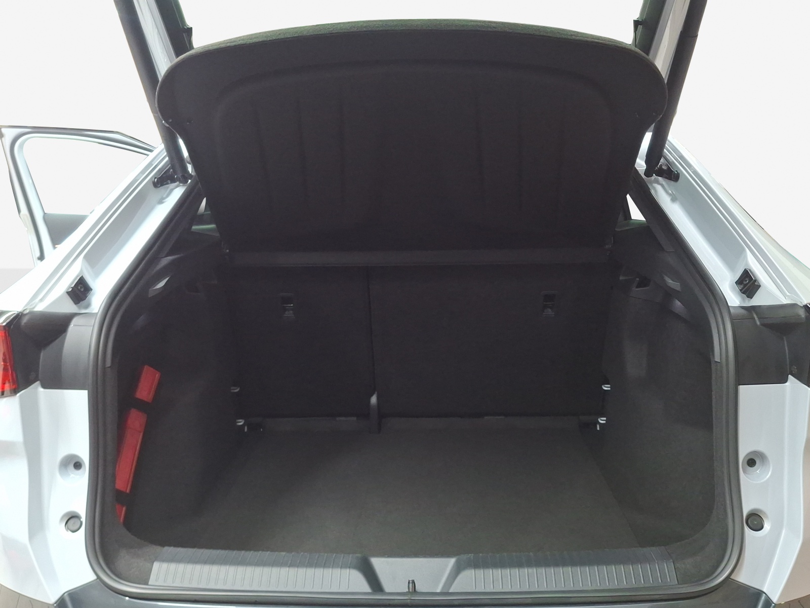 CUPRA Tavascan Type 8 77 kWh VZ-image-12