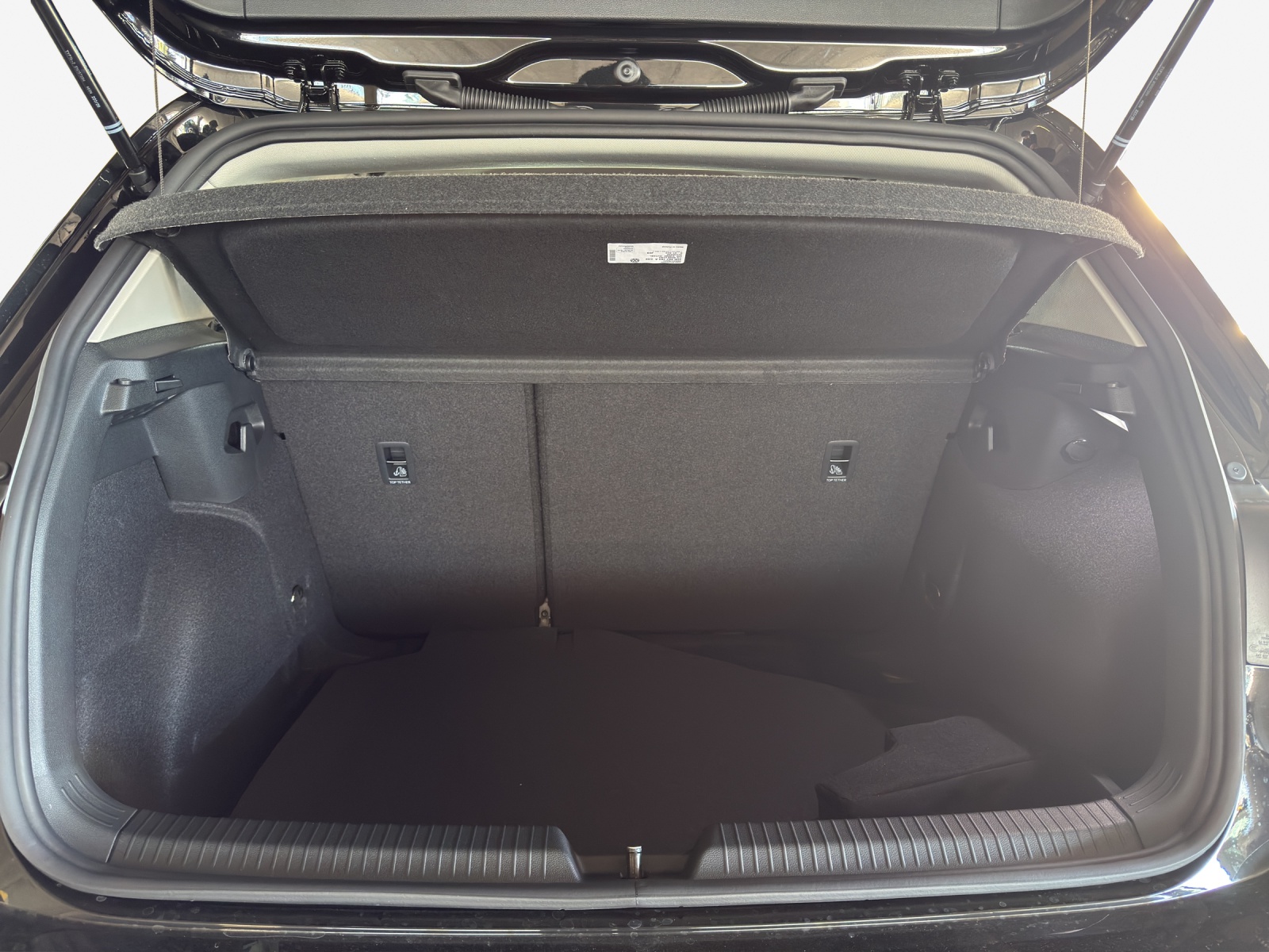 VW Golf 1.5 e TSI mHEV Value DSG-image-12