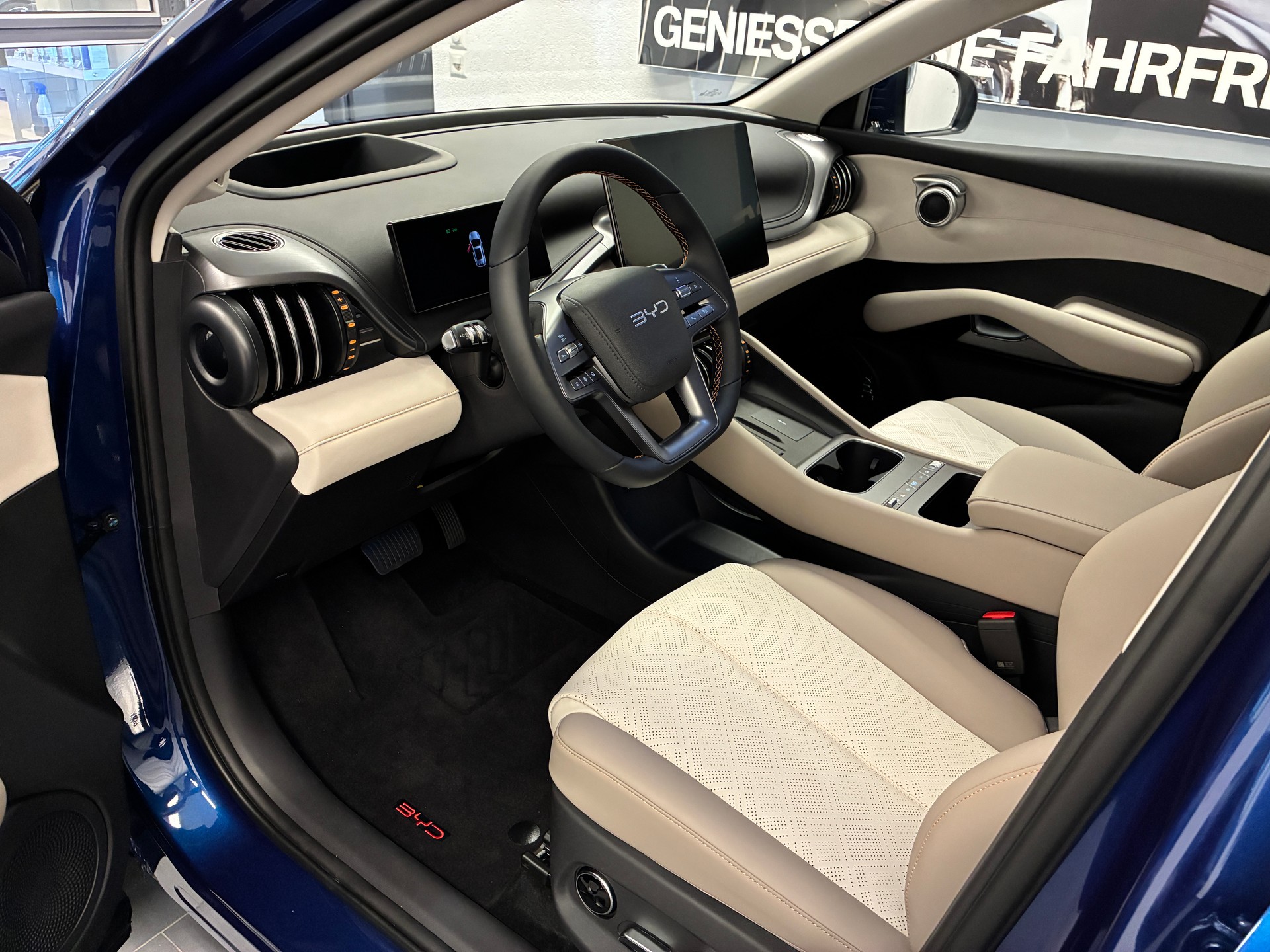 BYD Atto 3 EVO Excellence AWD-image-8