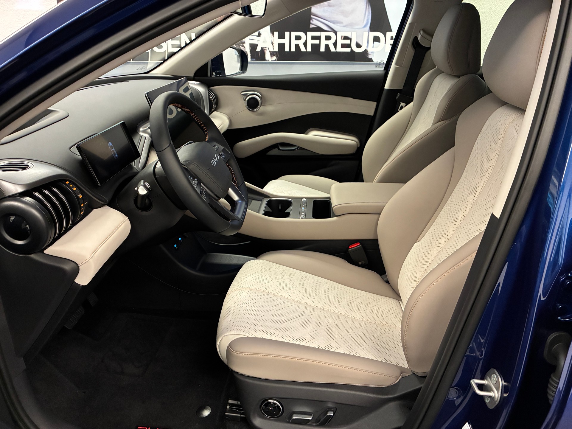 BYD Atto 3 EVO Excellence AWD-image-7