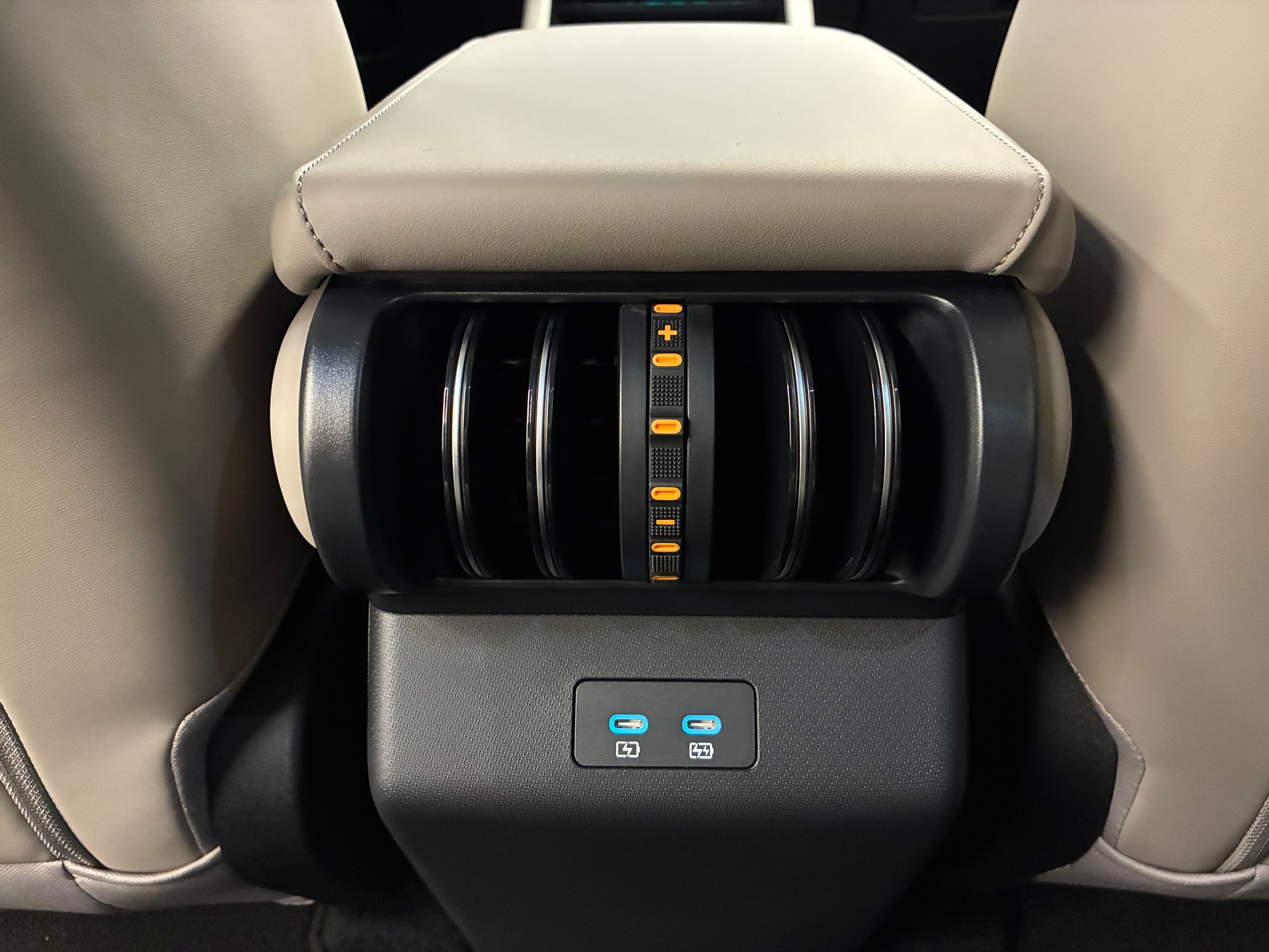 BYD Atto 3 EVO Excellence AWD-image-16