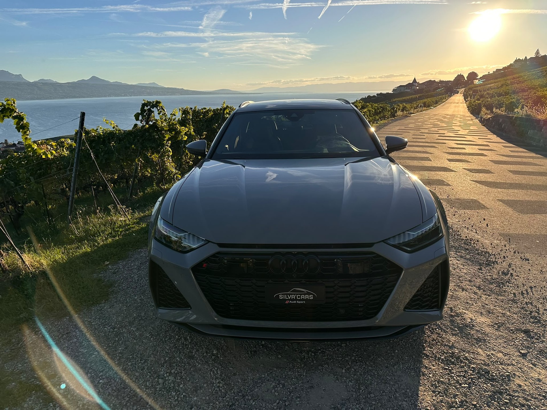 AUDI RS6 Avant 4.0 TFSI V8 quattro-image-1