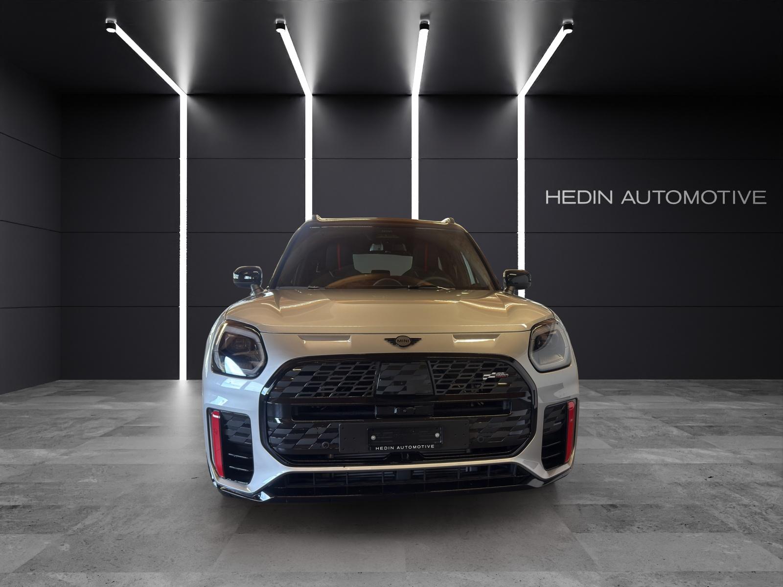 MINI Countryman U25 2.0i John Cooper Works ALL4-image-7