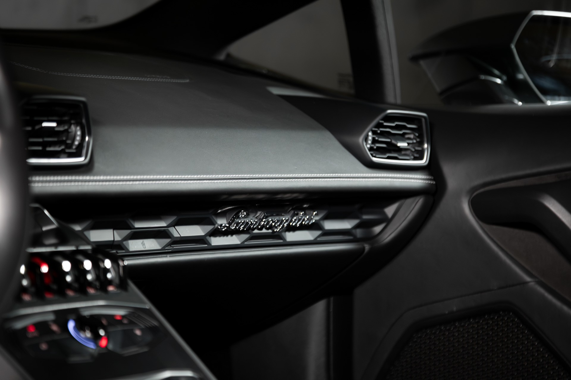 LAMBORGHINI Huracan LP610-4 Coupé DCT-image-24