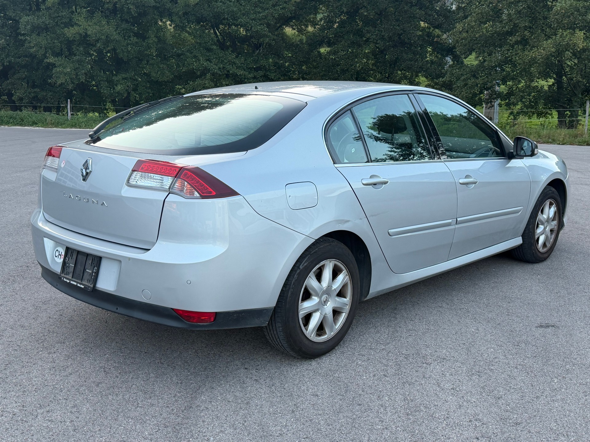 RENAULT Laguna 2.0 16V Dynamique-image-4