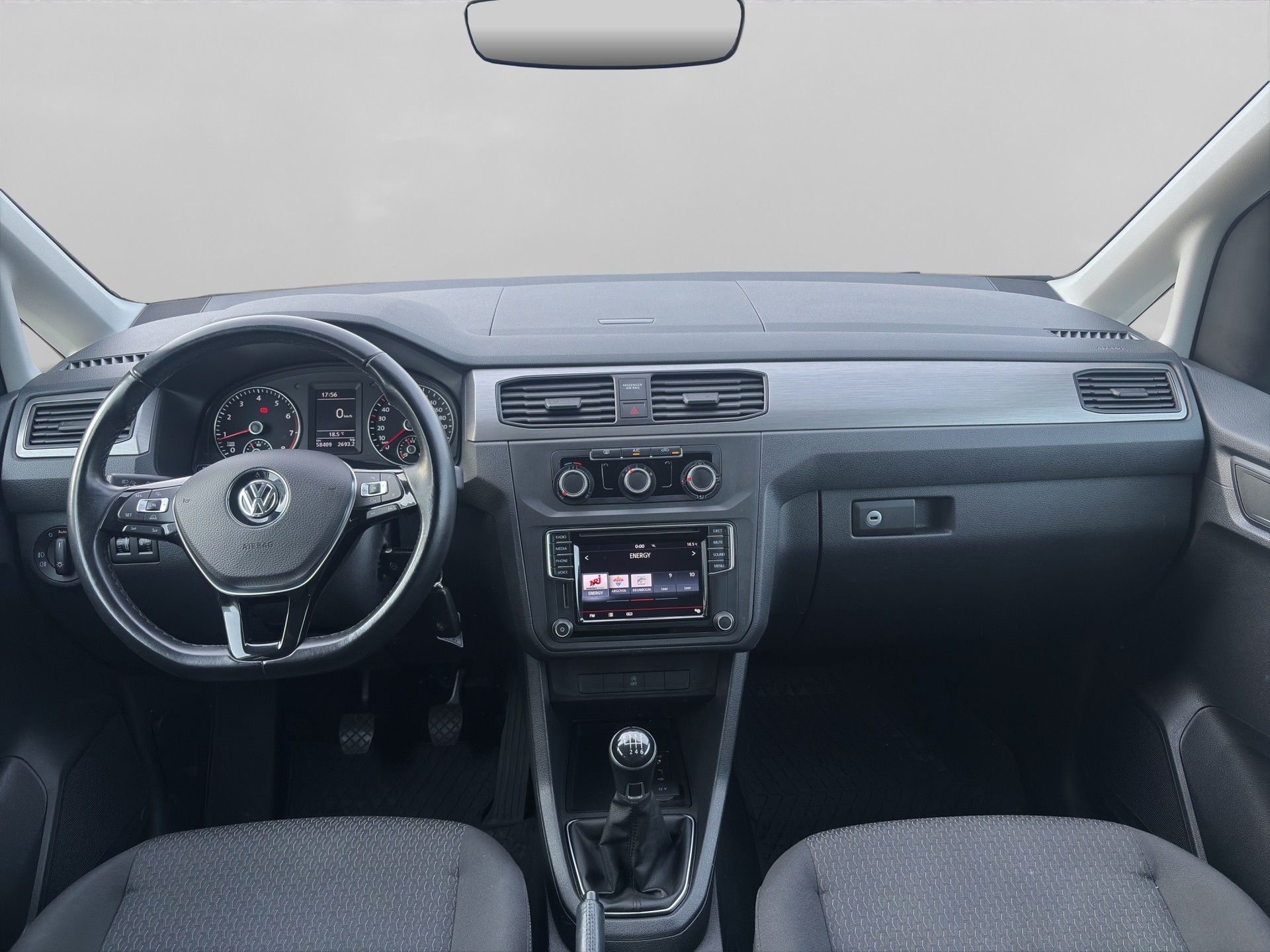 VW Caddy Maxi 1.4 TSI Trendline-image-9