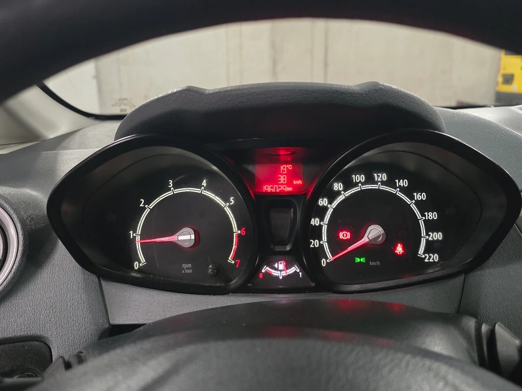 FORD Fiesta 1.25 16V Trend-image-12