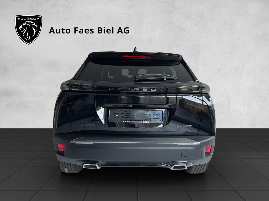 PEUGEOT 2008 1.2 Hybrid 145 GT Exclusive-image-4