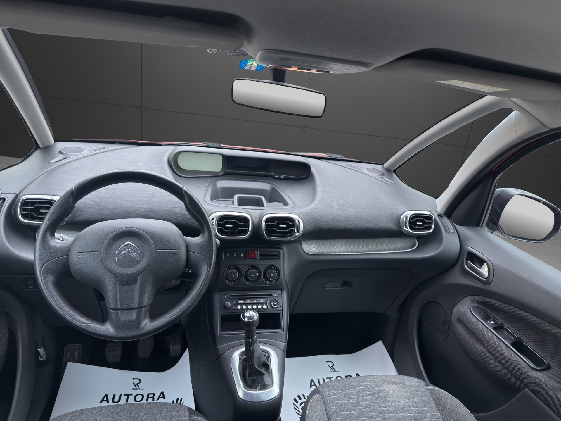 CITROEN C3 Picasso 1.2 Pure Tech Séduction-image-11