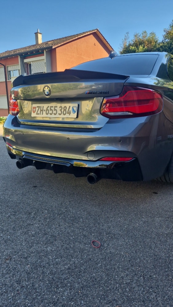 BMW M235i-image-0