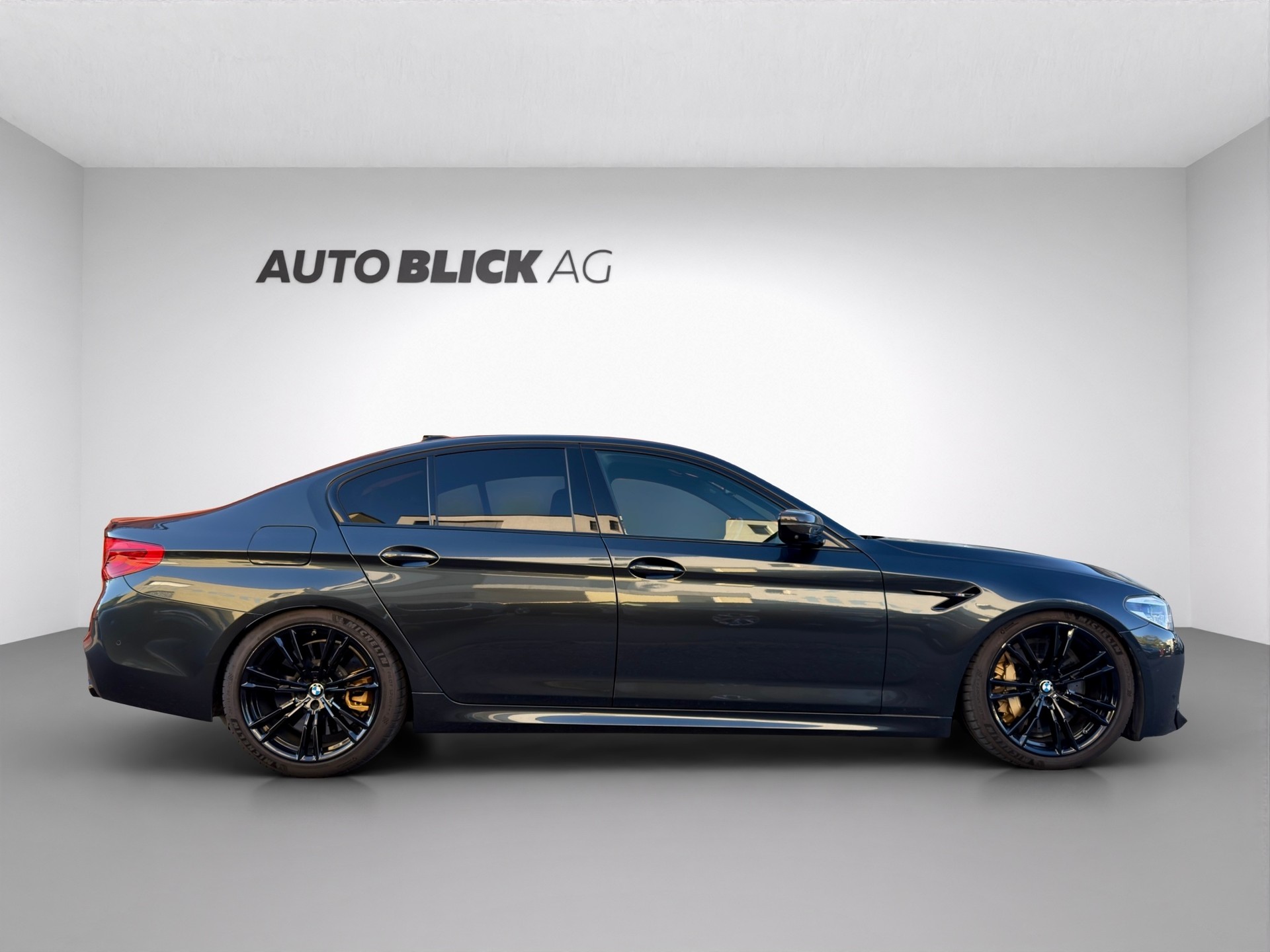 BMW M5 xDrive Competition Drivelogic-image-4