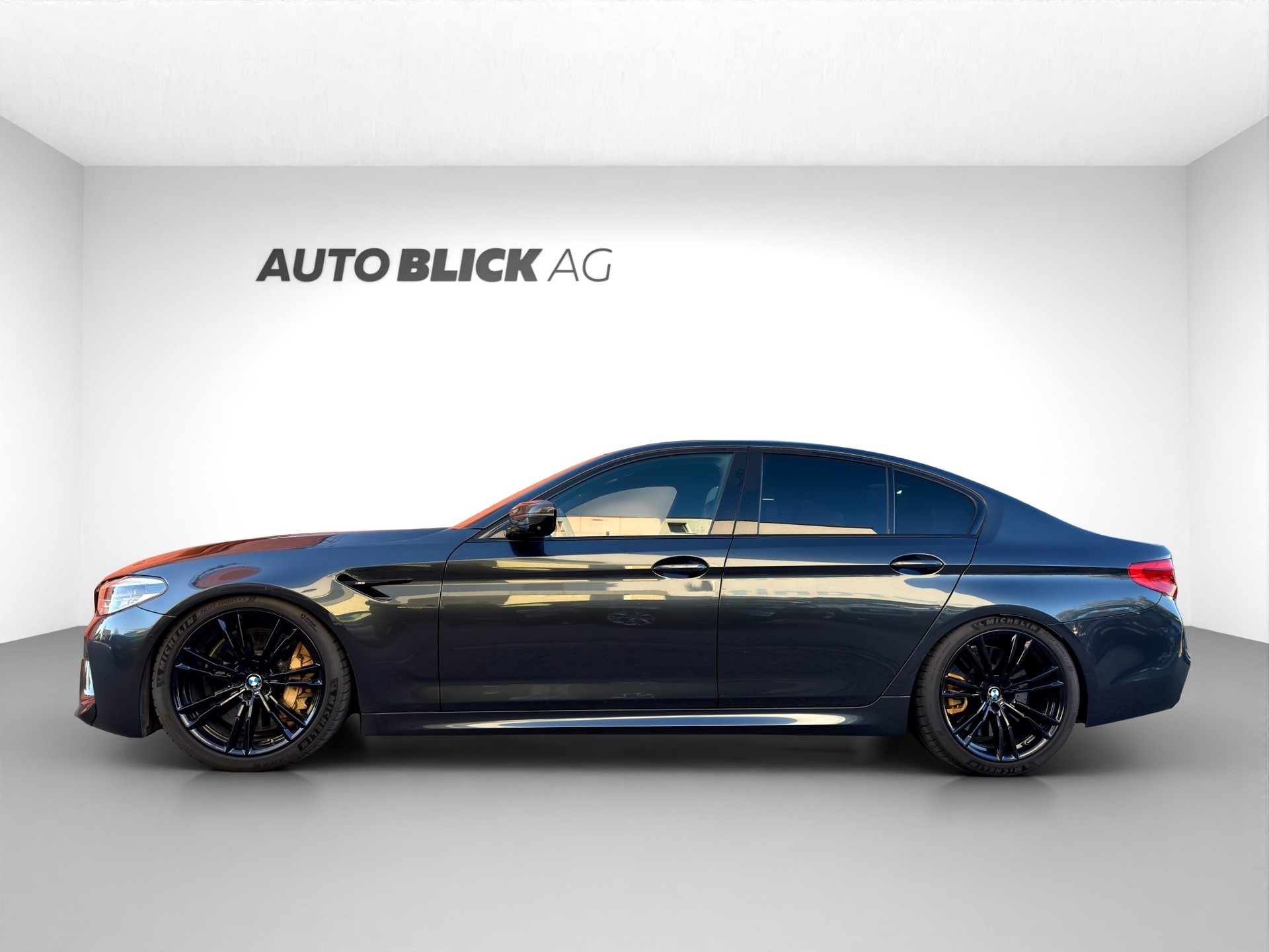 BMW M5 xDrive Competition Drivelogic-image-3