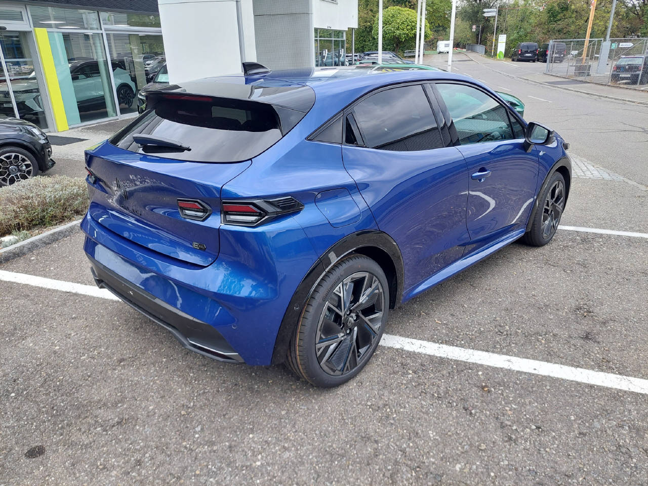 RENAULT Clio 1.8 E-Tech esprit Alpine 160-image-4
