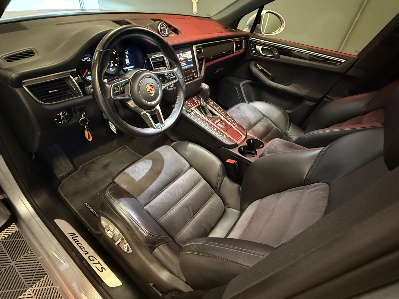 PORSCHE Macan GTS PDK *Toit Ouvrant*Carplay*-image-1