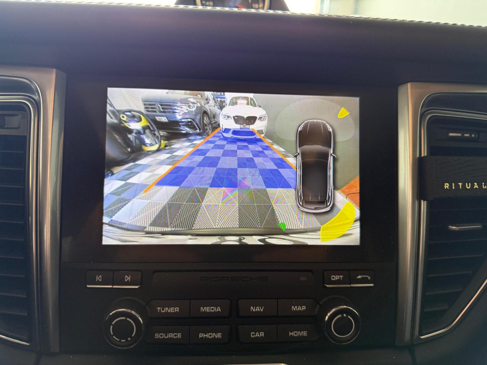 PORSCHE Macan GTS PDK *Toit Ouvrant*Carplay*-image-27