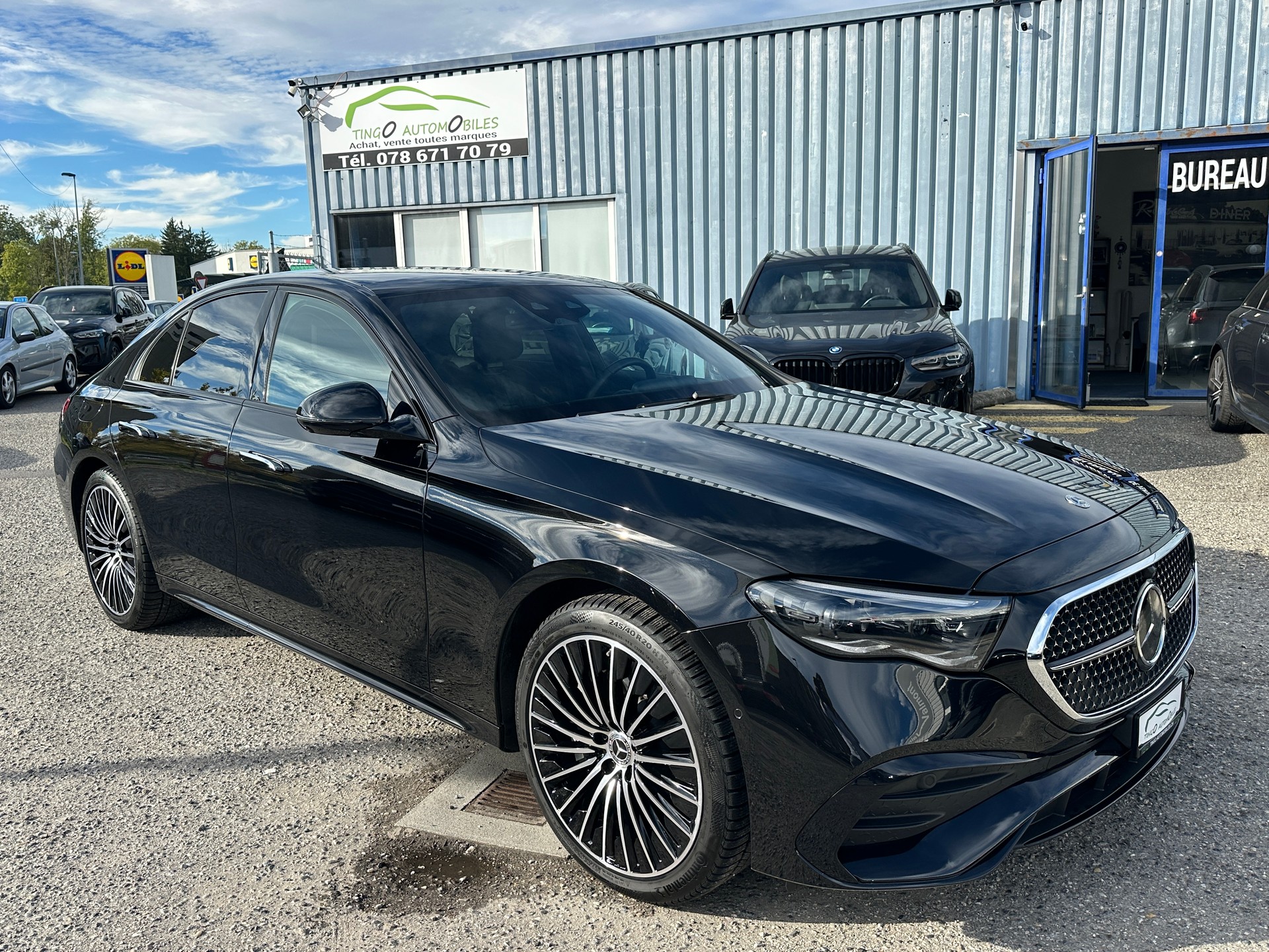 MERCEDES-BENZ E 300 e 4Matic AMG Line EQ Hybrid 9G-Tronic(CH AUTO)