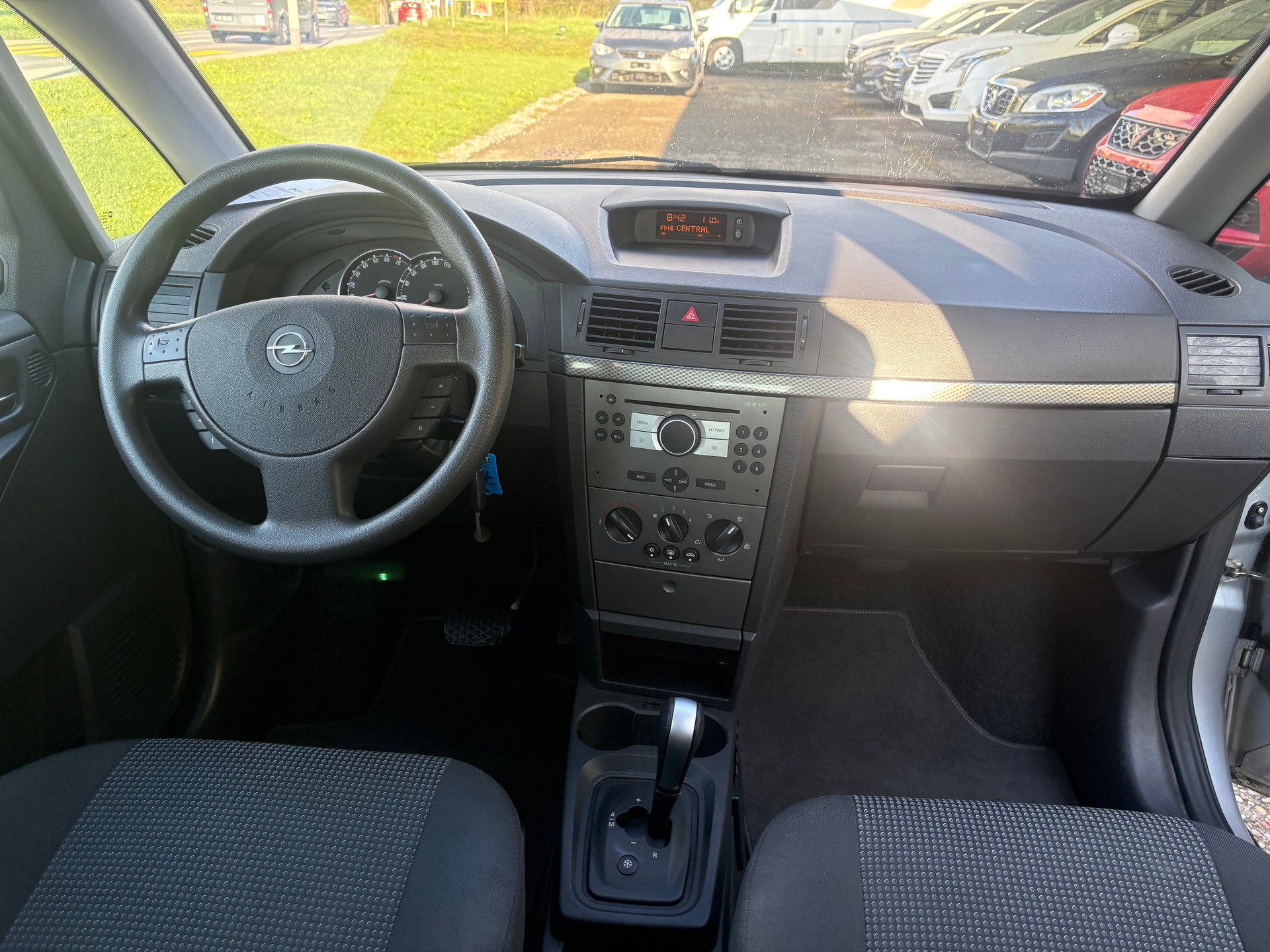 OPEL Meriva 1.8i 16V Enjoy-image-11
