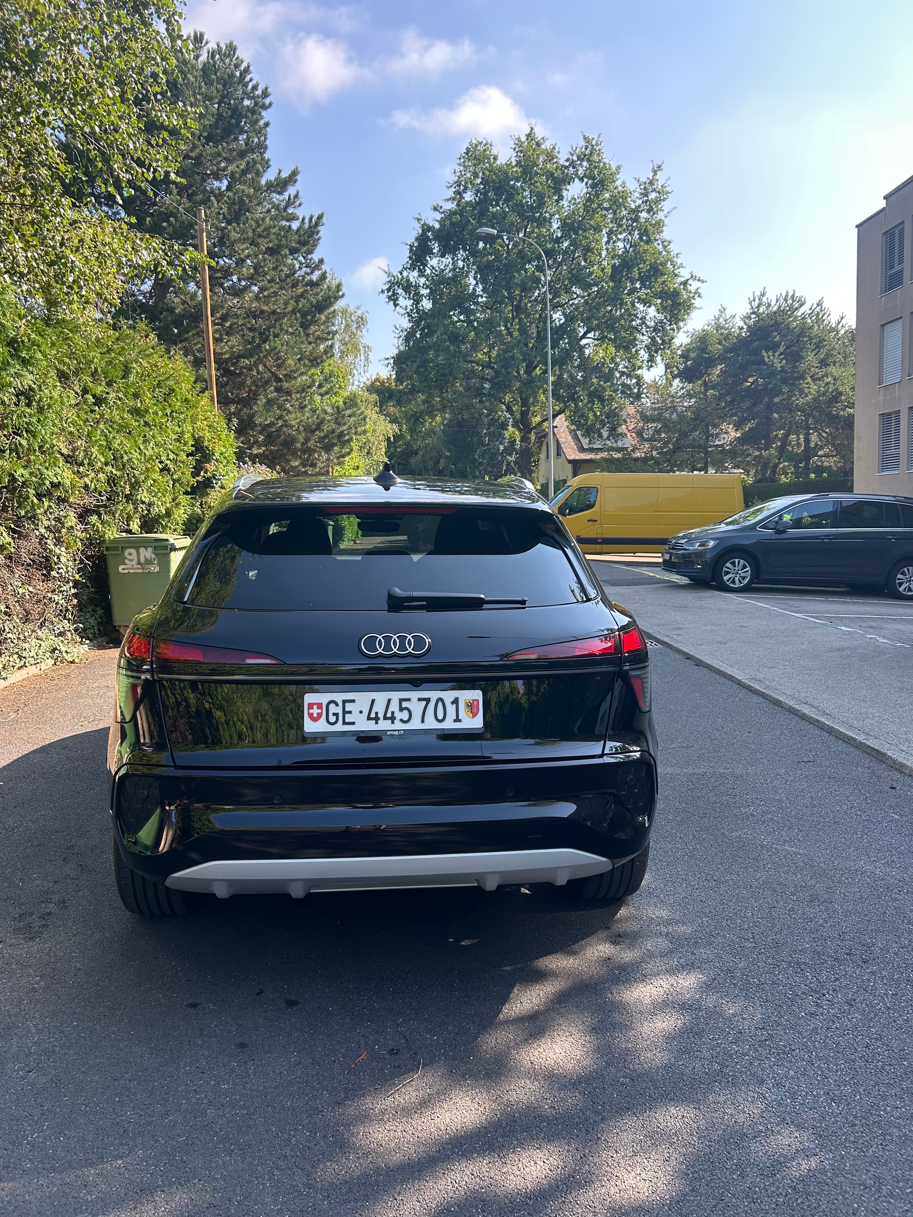 Car photo