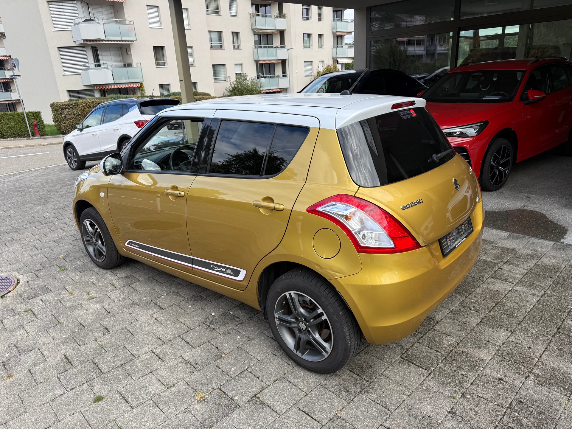 SUZUKI Swift 1.2i 16V PizSulai 4x4-image-10