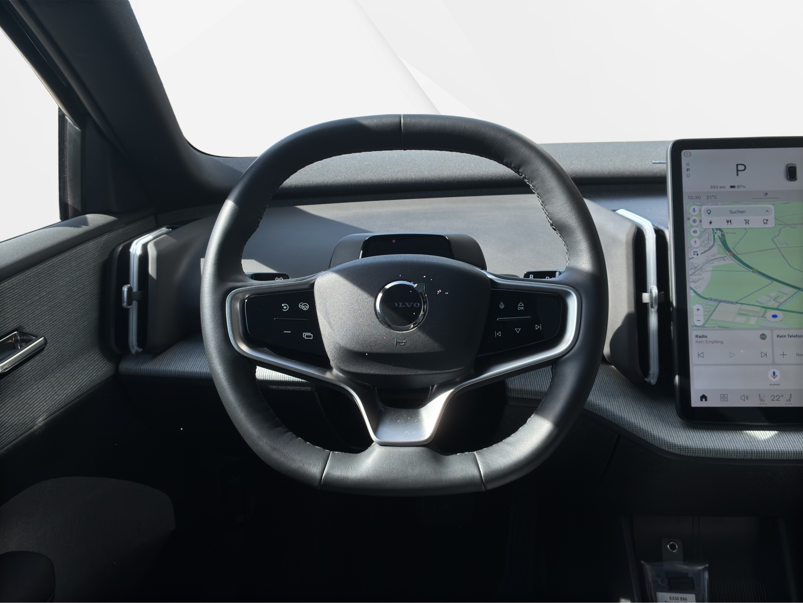 VOLVO EX 30 E60 Twin Ultra Performance AWD-image-11