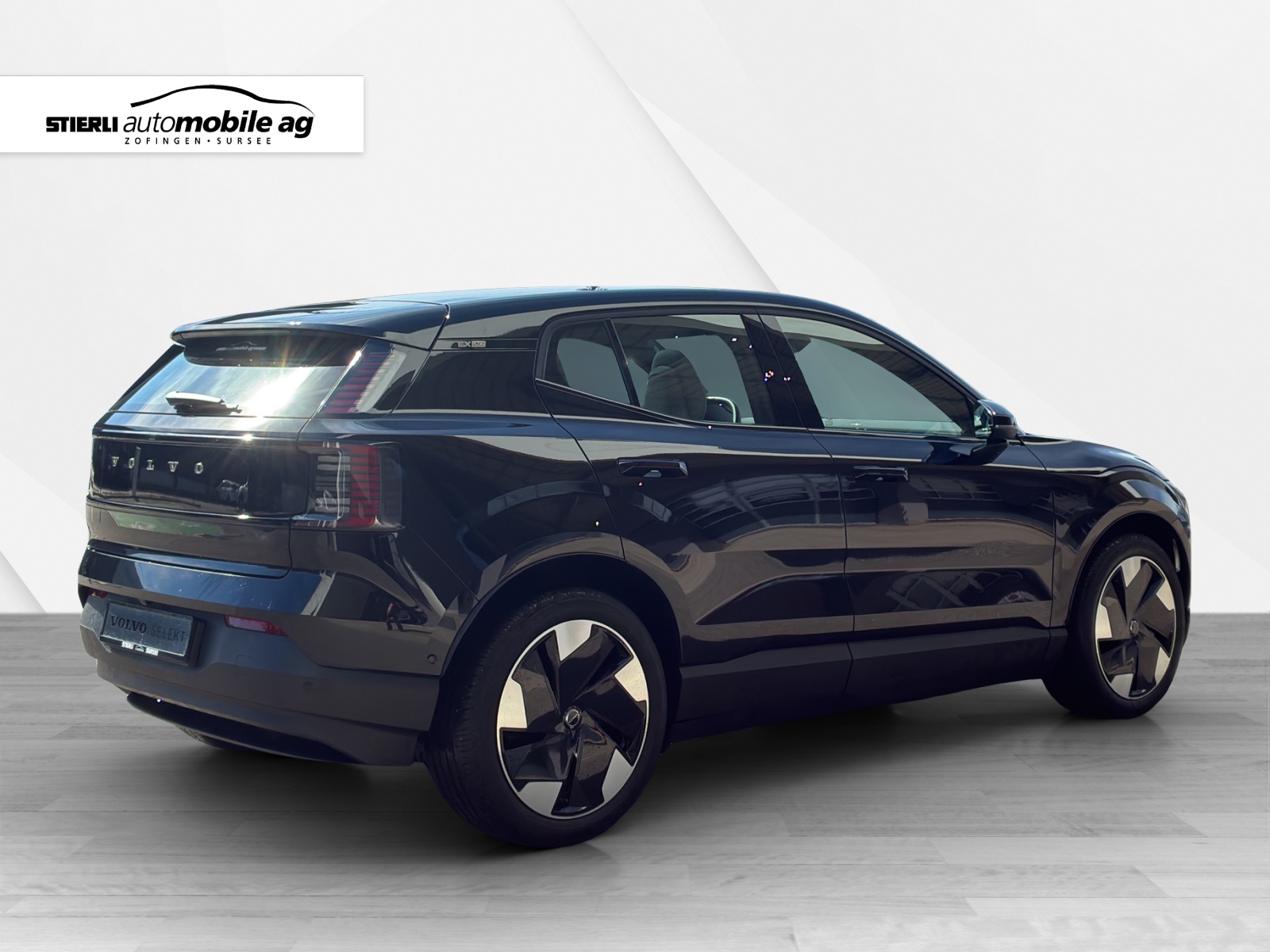 VOLVO EX 30 E60 Twin Ultra Performance AWD-image-4