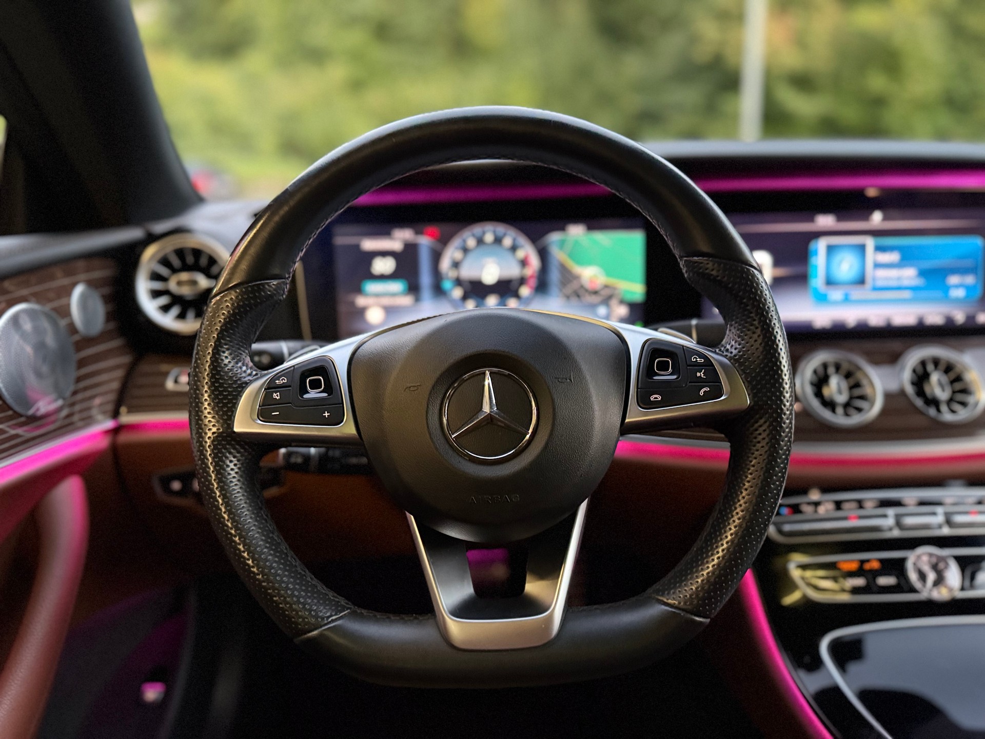 MERCEDES-BENZ E 400 Coupé AMG Line 4 Matic 9G-Tronic-image-11