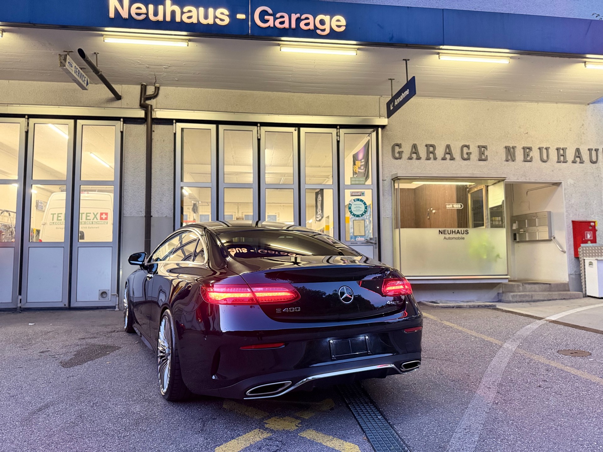 MERCEDES-BENZ E 400 Coupé AMG Line 4 Matic 9G-Tronic-image-3