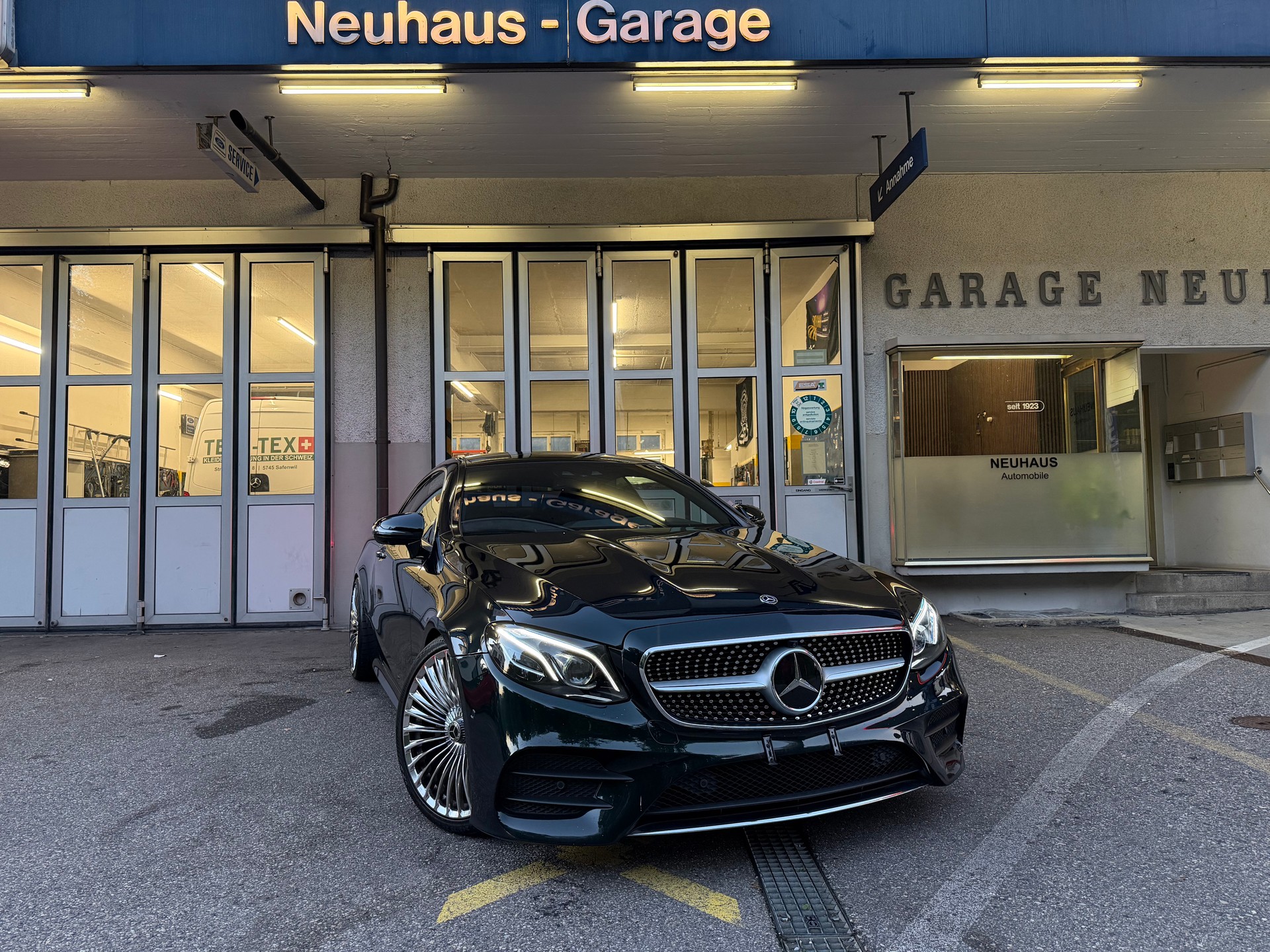 MERCEDES-BENZ E 400 Coupé AMG Line 4 Matic 9G-Tronic-image-0